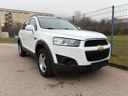 Weiß Gebraucht 2011 Chevrolet Captiva SUV | 5.590 € (Guter Preis)