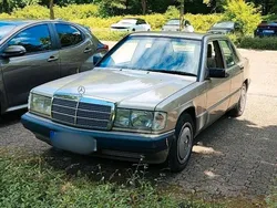Beige Gebraucht 1990 Mercedes 190 Limousine | 3.799 €