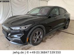 Shadow black Gebraucht 2021 Ford Mustang Mach-E SUV | 25.450 € (Superpreis)