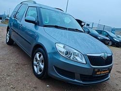 Grau Gebraucht 2011 Skoda Roomster Family Van / Kleinbus | 3.333 € (Guter Preis)