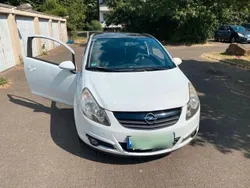 Weiß Gebraucht 2009 Opel Corsa OPC Kleinwagen | 1.600 € (Guter Preis)