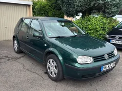 Grün Gebraucht 1999 VW Golf IV Limousine | 1.750 € (Fairer Preis)