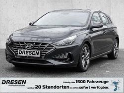 Schwarz Gebraucht 2022 Hyundai i30 Trend Limousine | 18.950 € (Fairer Preis)
