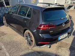 Schwarz Gebraucht 2017 VW Golf VII GTI Limousine | 19.500 € (Fairer Preis)
