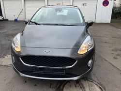 Grau Gebraucht 2017 Ford Fiesta Cool & Connect Kleinwagen | 7.990 € (Fairer Preis)