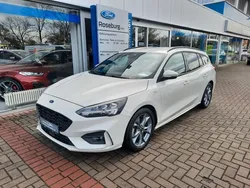 Weiß Gebraucht 2020 Ford Focus ST-Line Kombi | 23.450 €