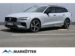 Grau Gebraucht 2024 Volvo V60 Business Edition Kombi | 55.785 € (Teuer)