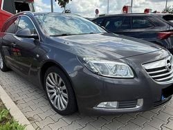 Grau Gebraucht 2010 Opel Insignia Country Tourer Limousine | 3.800 €