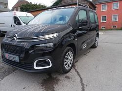 Schwarz Gebraucht 2022 Citroën Berlingo Feel Van / Kleinbus | 19.490 € (Fairer Preis)