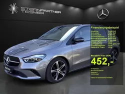 Grau Gebraucht 2024 Mercedes B220 Night Van / Kleinbus | 39.490 € (Fairer Preis)