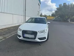 Weiß Gebraucht 2016 Audi A3 Sportback Limousine | 12.700 € (Guter Preis)