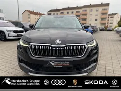 Schwarzmagic perleffekt met. Gebraucht 2022 Skoda Kodiaq Style SUV | 25.980 € (Guter Preis)
