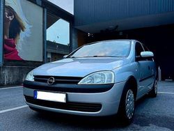 Silber Gebraucht 2001 Opel Corsa Comfort Limousine | 1.149 € (Guter Preis)