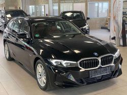 Schwarz ii Gebraucht 2023 BMW 320e Sport Line Kombi | 27.990 € (Fairer Preis)