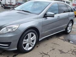 Gebraucht 2011 Mercedes R350 Van / Kleinbus | 10.000 € (Fairer Preis)