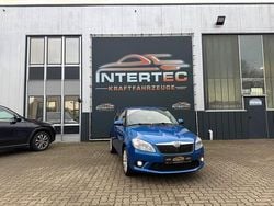 Blau Gebraucht 2014 Skoda Fabia Best of Kleinwagen | 7.350 € (Guter Preis)