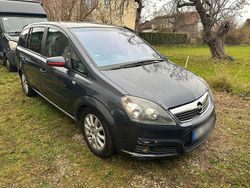 Blau Gebraucht 2007 Opel Zafira Van / Kleinbus | 1.790 € (Fairer Preis)
