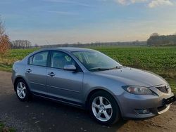Grau Gebraucht 2006 Mazda 3 Limousine | 1.690 € (Guter Preis)