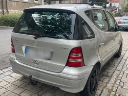 Grau Gebraucht 2002 Mercedes A170 Kleinwagen | 1.299 € (Fairer Preis)