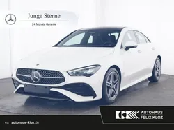 Weiß Gebraucht 2024 Mercedes CLA200 Premium Plus Limousine | 41.400 € (Teuer)