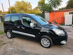 Schwarz Gebraucht 2011 Citroën Berlingo Van / Kleinbus | 3.300 € (Fairer Preis)