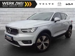 Glacier silver / metallic Gebraucht 2020 Volvo XC40 Inscription SUV | 31.490 € (Fairer Preis)