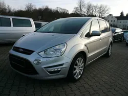 Silber Gebraucht 2013 Ford S-MAX Titanium Van / Kleinbus | 8.990 € (Etwas zu teuer)