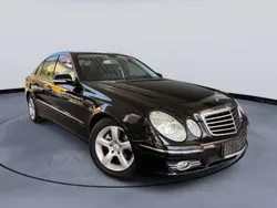 Obsidianschwarz metalliclack Gebraucht 2008 Mercedes E200 Limousine | 7.990 € (Fairer Preis)
