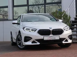 Weiß Gebraucht 2021 BMW 218 Sport Line Coupé | 24.900 € (Fairer Preis)