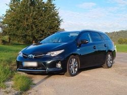 Blau Gebraucht 2014 Toyota Auris Touring Sports Kombi | 7.995 € (Fairer Preis)