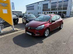 Rot Gebraucht 2017 Renault Clio IV LIMITED Kleinwagen | 9.900 € (Etwas zu teuer)