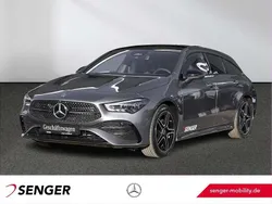 Grau Gebraucht 2025 Mercedes CLA200 Shooting Brake AMG Kombi | 44.980 €