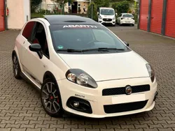 Weiß Gebraucht 2009 Abarth Grande Punto Kleinwagen | 7.499 €