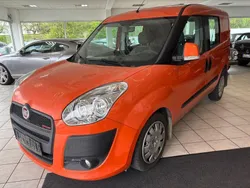 Orange Gebraucht 2011 Fiat Doblò Van / Kleinbus | 4.462 € (Fairer Preis)