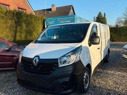 Weiß Gebraucht 2018 Renault Trafic Van / Kleinbus | 7.890 € (Guter Preis)