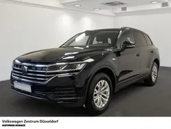 Schwarz Gebraucht 2022 VW Touareg Basis SUV | 38.990 € (Guter Preis)