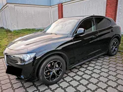 Schwarz Gebraucht 2018 Alfa Romeo Stelvio SUV | 17.999 €