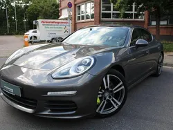 Achatgrau Gebraucht 2014 Porsche Panamera S E-Hybrid Limousine | 35.990 € (Guter Preis)