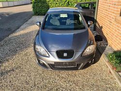 Silber Gebraucht 2012 Seat Leon Limousine | 4.300 € (Guter Preis)