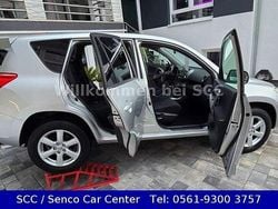 Silver metallic Gebraucht 2008 Toyota RAV4 Team SUV | 6.950 € (Etwas zu teuer)