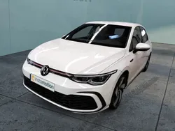 Weiß Gebraucht 2023 VW Golf VIII GTI Limousine | 30.380 € (Fairer Preis)