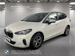 Weiß Gebraucht 2024 BMW 216 Active Tourer Luxury Line Van / Kleinbus | 25.430 € (Superpreis)