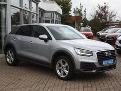 Silber Gebraucht 2017 Audi Q2 Comfort SUV | 15.950 € (Guter Preis)