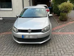 Silber Gebraucht 2011 VW Polo Kleinwagen | 2.800 € (Fairer Preis)