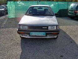 Silber Gebraucht 1987 Mazda 323 Kleinwagen | 3.290 €