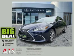 Deep blue Gebraucht 2021 Lexus ES300H Limousine | 38.990 € (Fairer Preis)