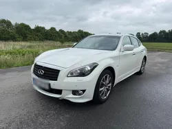 Weiß Gebraucht 2014 Infiniti Q70 Limousine | 8.500 €