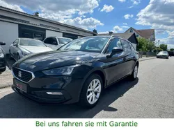 Mitternachtsschwarz Gebraucht 2022 Seat Leon Style Kombi | 16.400 € (Fairer Preis)