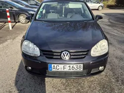 Schwarz Gebraucht 2007 VW Golf V Kleinwagen | 2.000 € (Guter Preis)
