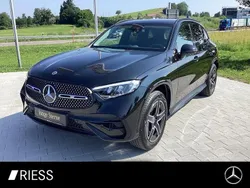 Metalliclack obsidianschwarz Gebraucht 2024 Mercedes GLC300e AMG SUV | 59.890 € (Superpreis)